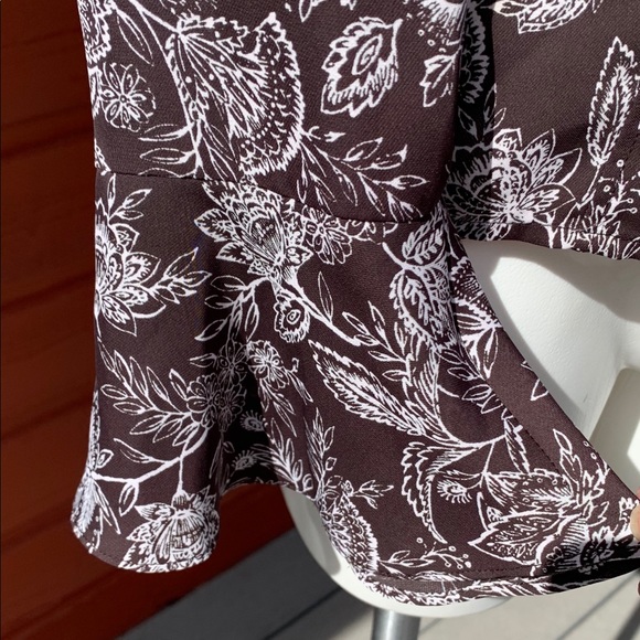 Ann Taylor Loft Top - Picture 3 of 5